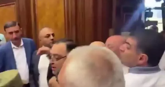 Ermenistan Meclisi karıştı! Türk ün oğlu