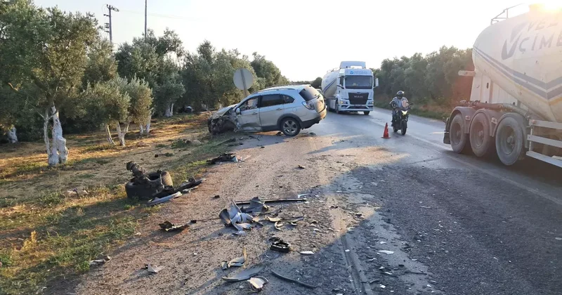 Hatalı sollama kazaya neden oldu! 3 araç büyük hasar aldı