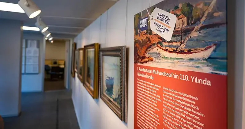 İş Sanat’ın ‘Mavinin İzinde’ sergisi, Gelibolu’da sanatseverlerle buluştu