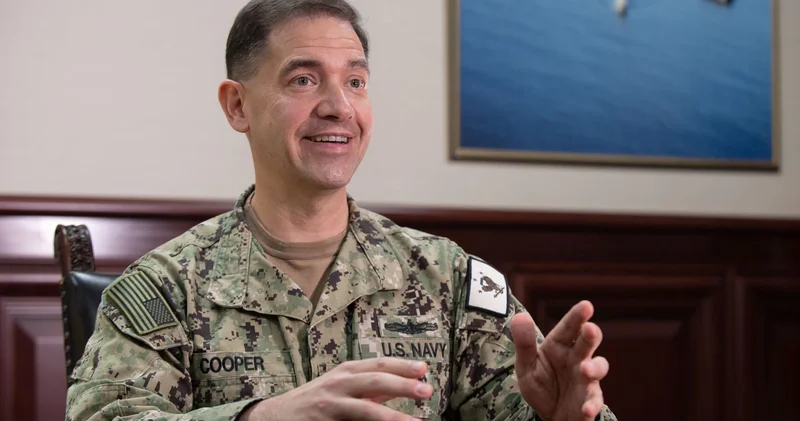 CENTCOM un yeni komutanı Amiral Brad Cooper oldu