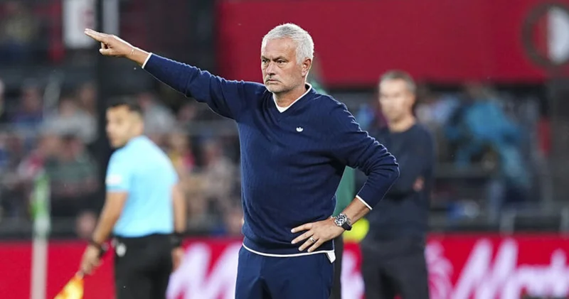 Mourinho dan Roma itirafı: Kariyerimdeki en güzel işlerden biri Fenerbahçe Haberleri