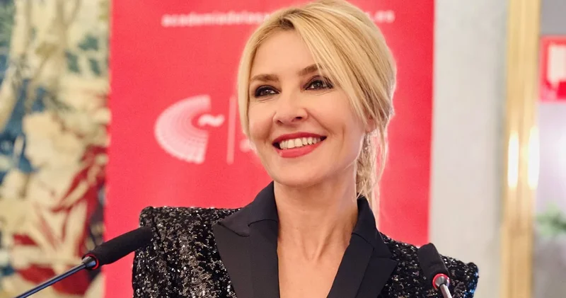 Ünlü oyuncu 6 yaşındayken 8 erkeğin cinsel saldırısına uğradığını açıkladı