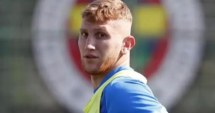 Kayserispor, Fenerbahçe de Burak Kapacak ı transfer etti!