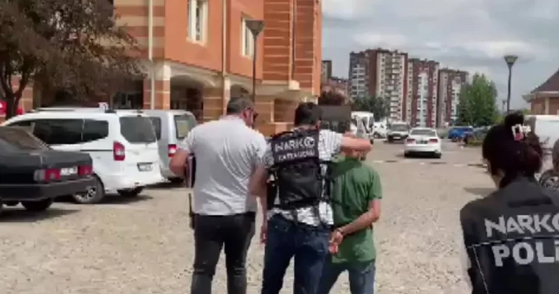 Çamurla kapatılmış plaka ele verdi: 2 kişi tutuklandı
