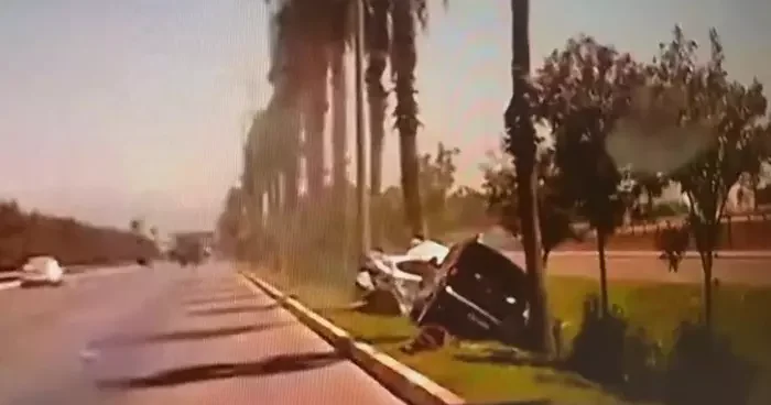 Polis memurlarına böyle kaza yaptırdılar! Feci kazanın görüntüleri ortaya çıktı