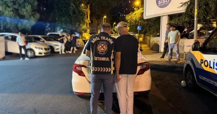 Şişli’de asker uğurlama konvoyu ile trafiği felç eden şüpheliler yakalandı