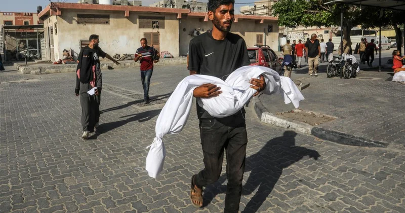 Gazze’de havadan atılan yardım kutusunun düştüğü çocuk hayatını kaybetti