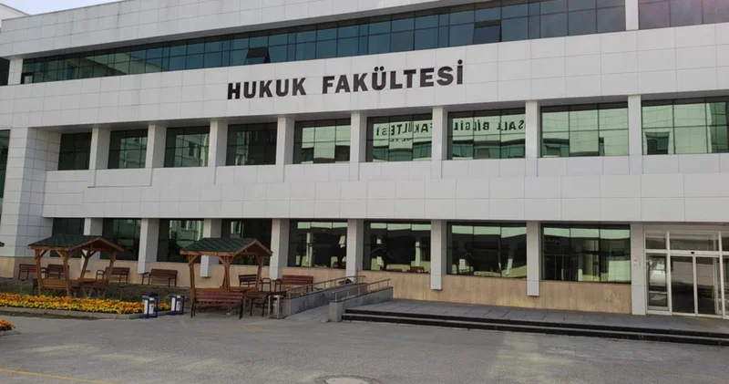 Hukuk fakültesine girmek için ilk 100 bin şartı durduruldu