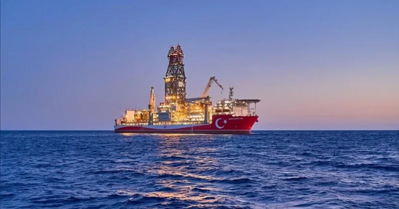 Hedef enerjide tam bağımsız Türkiye! 3 yıl önce bugün Abdülhamid Han Sondaj Gemisi ilk görevine yelken açtı