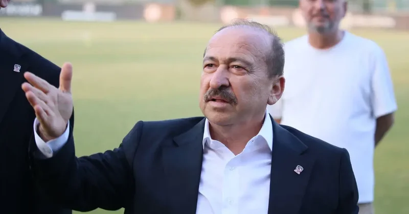 Gaziantep FK Başkanı Memik Yılmaz: Türk futbolunda tiyatro oynanıyor