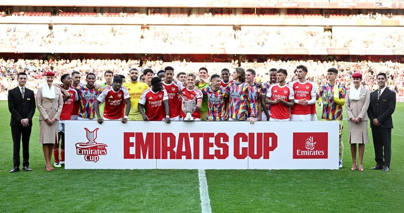 Emirates Kupası nın sahibi Arsenal! Futbol Haberleri