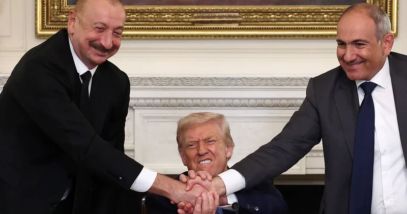 Azerbaycan ın istikrarı dünya basınında: Tarihi zirveyle ilgili İlham Aliyev e övgü!
