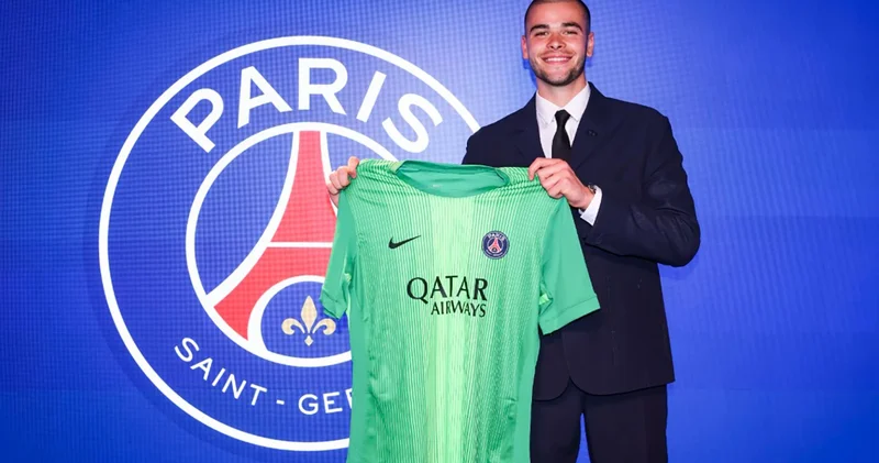 PSG, Fransız kaleci Lucas Chevalier i kadrosuna kattı