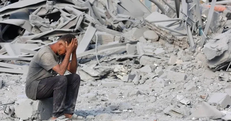 İsrail in Gazze ye saldırılarında can kaybı son 24 saatte 39 artarak 61 bin 369’a çıktı