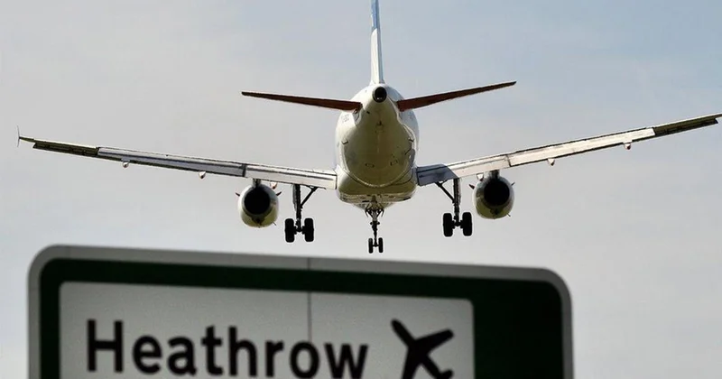 Londra daki Heathrow Havalimanı nın tehlikeli madde şüphesiyle kapatılan terminali yeniden açıldı