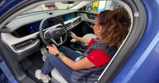 TOGG Munih te sahneye çıktı! Vatandaşlardan yoğun ilgi gördü