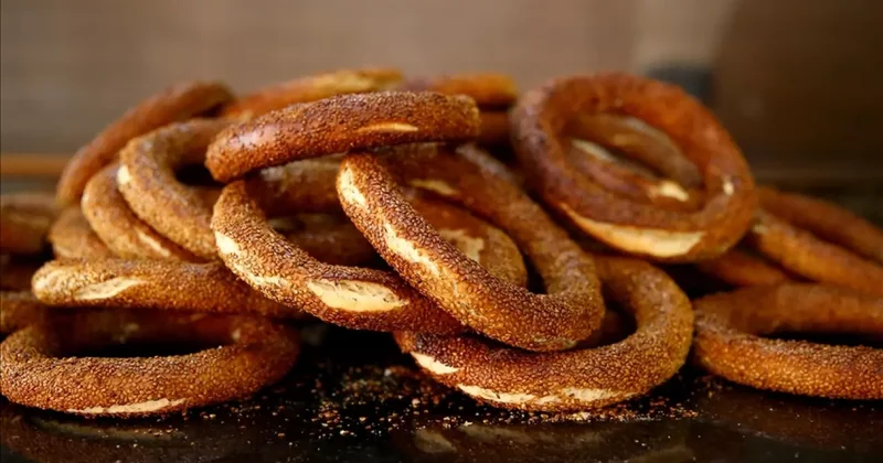 Simit fiyatlarına 4 büyükşehirde yapılan artış yılbaşına kadar ertelendi