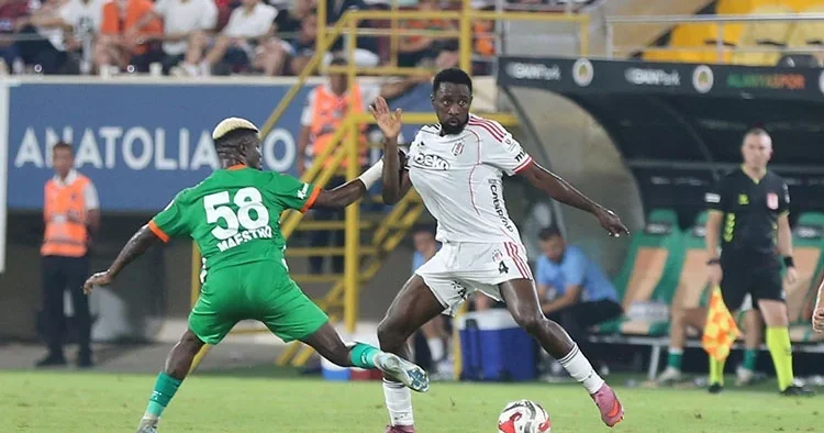 Beşiktaş a Wilfred Ndidi den kötü haber!