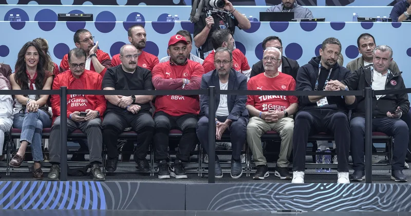 Osman Aşkın Bak: 12 Dev Adam efsanesi uyanıyor Basketbol Haberleri
