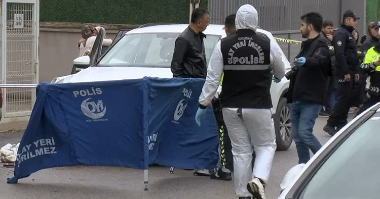 İstanbul da kahreden olay: 16 yaşındaki çocuk 5 yaşındaki çocuğun ölümüne neden oldu, anne yaralandı