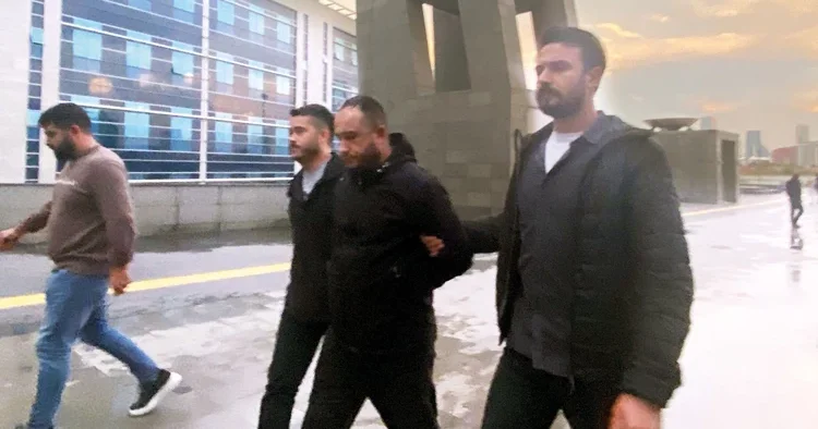 Avukat mahkûmu dolandırırken yakalandı