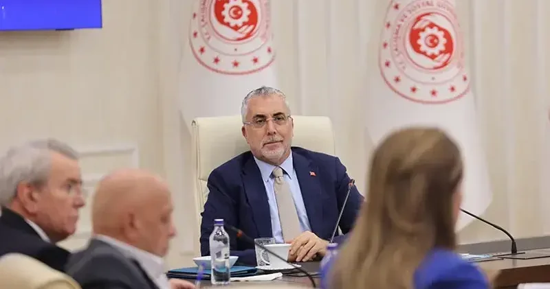 Bakan Işıkhan: Sendikal faaliyetlerin dijital platformlara taşınması stratejik bir zorunluluk
