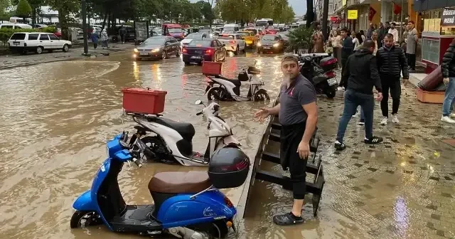 Giresun’da sağanak yağış hayatı felç etti Gündem Haberleri