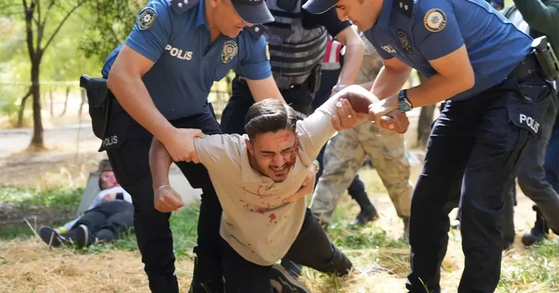 Terör tatbikatında kendini rolüne kaptırdı, ortalığı birbirine kattı