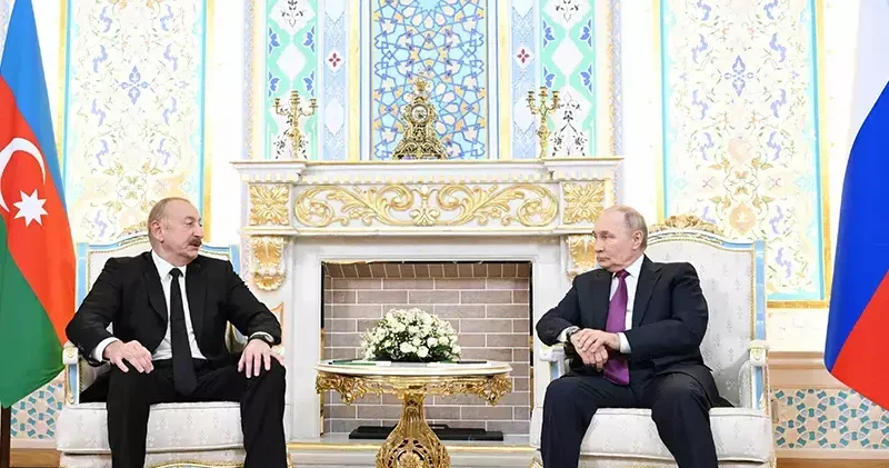Putin ile Aliyev, Tacikistan’da görüştü