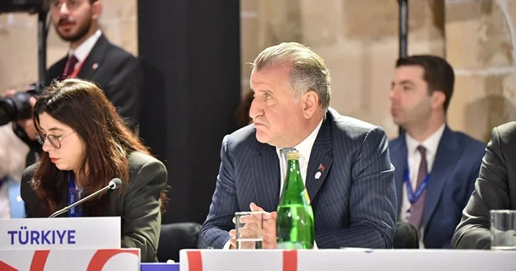 Malta da dikkat çeken çıkış: Bakan Bak tan Erdoğan ve Trump a teşekkür