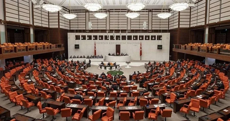 Muhalefet partilerinin önerileri yine kabul edilmedi