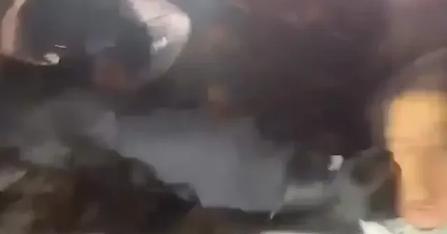 Alman polisinden Siyonist gibi müdahale: Filistin destekçisine yumruk attı VİDEO İZLE