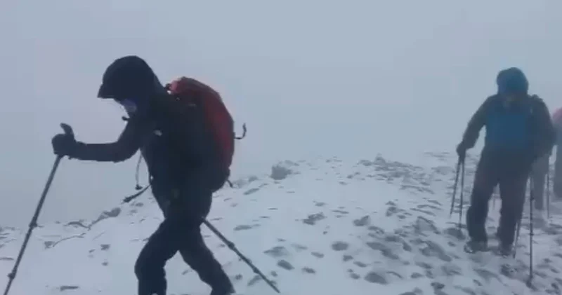 Kar erken geldi... Göz gözü görmüyor
