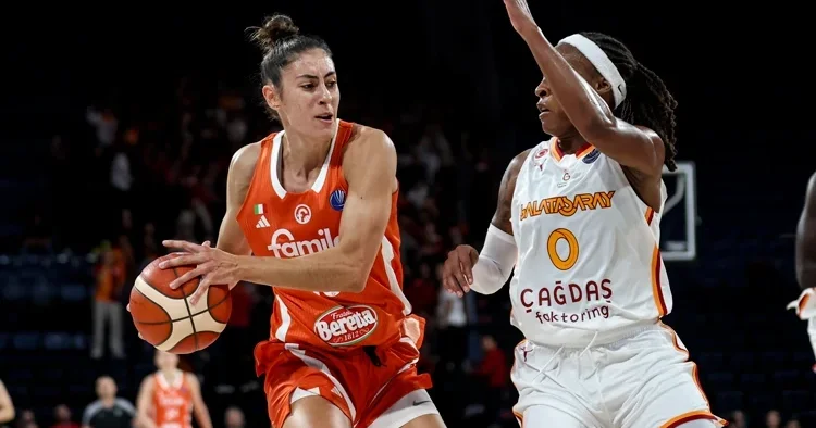 Galatasaray, Avrupa da son çeyrekte döndü!