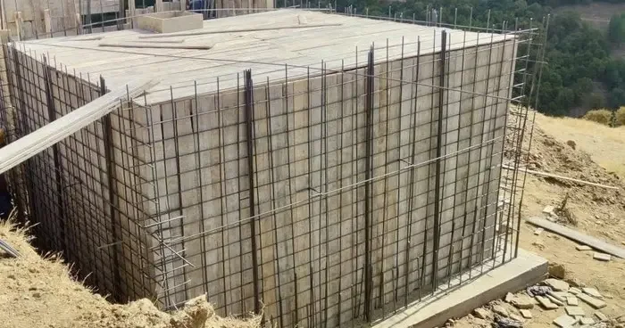 İçmeler köyünde içme suyu deposu yapım çalışmaları sürüyor