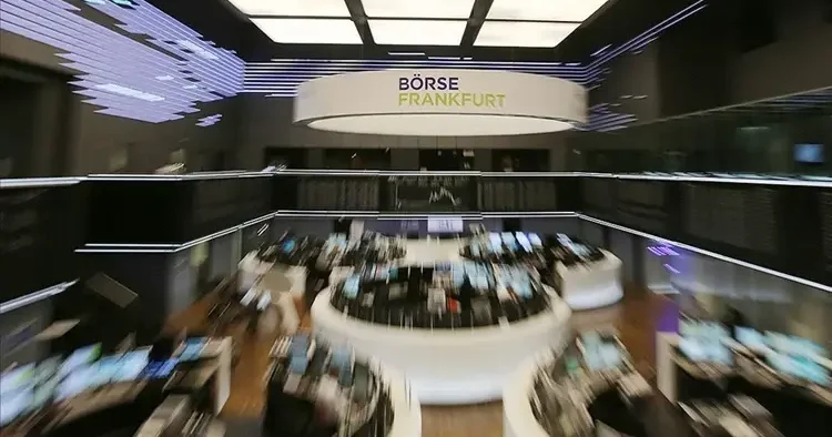 Alman borsasında 37 yıl sonra rekor