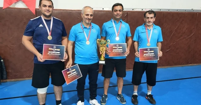 Erzurum İl Sağlık Müdürlüğü, 3. Kamu Spor Oyunları nda masa tenisinde birinci oldu Erzurum Haberleri