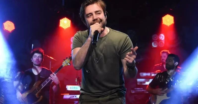 Murat Dalkılıç, yeni şarkısını her yerden kaldırdı