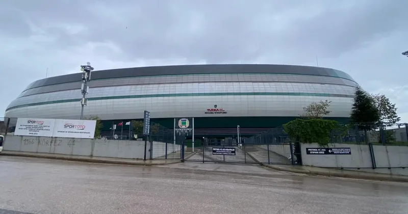 Araç muayene istasyonu Süper Lig ekibine sponsor oldu! Stadyum ismi değişti