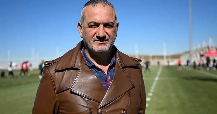 Nahit Şahin, Avrupa Kriket Federasyonu yönetimine seçildi!
