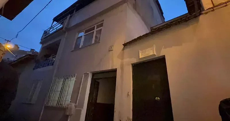 Bursa da ev yangını; 1 ölü