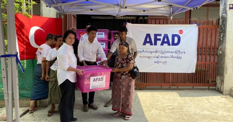 Türkiye nin yardım eli Myanmar a uzandı