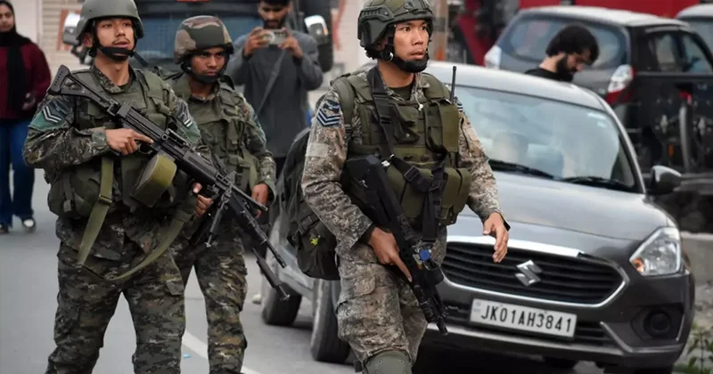 Hindistan ve Pakistan ın ateşkes ilan etmesine Türkiye den ilk yorum