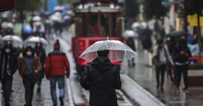 Yaz havası çabuk bitti, şemsiye ve montlar geri geldi! İstanbul ve 23 ile uyarı Sözcü Gazetesi