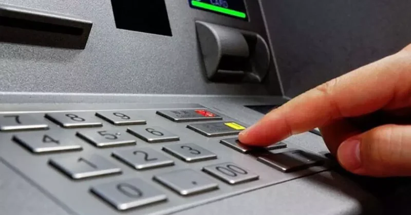 Şubeye gitmeye son: ATM ler sadece para çekme makinesi değil!