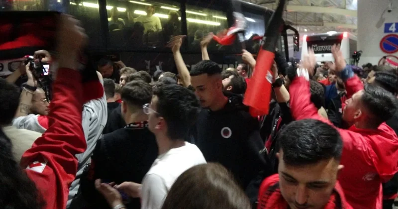 Gençlerbirliği ne coşkulu karşılama Sözcü Gazetesi