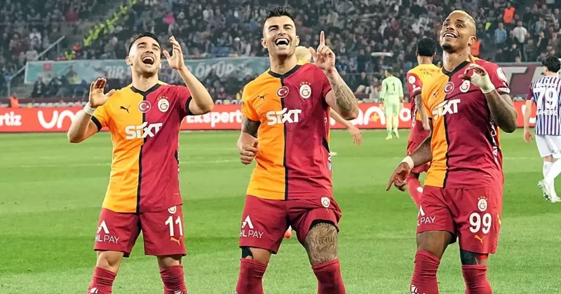 Galatasaray, Trabzonspor u mağlup etti! Şampiyonluğa 1 maç kaldı