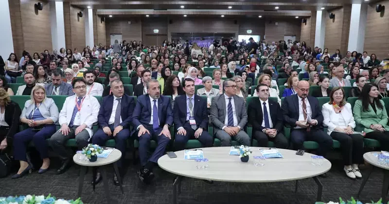Ankara da Ulusal Bütünleşik Hemşirelik ve Ebelik Kongresi