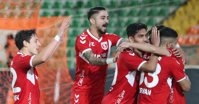 Alanyaspor: 1 Samsunspor: 3 MAÇ SONUCU Futbol Haberleri