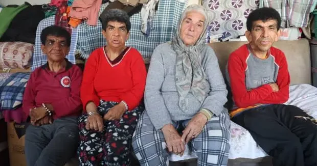 Hatay haberleri 3 engelli çocuk annesi anlattı: Bakıma muhtaçken onlara bakıyorum 10 Mayıs 2025